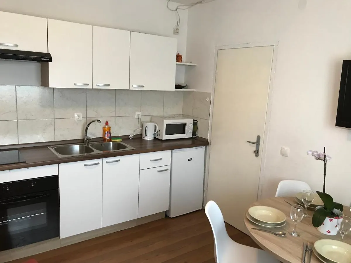 Apartment Kamenica Kornić